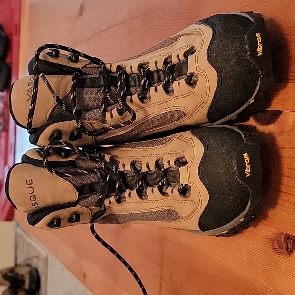 Women's Vasque Hiking Boots